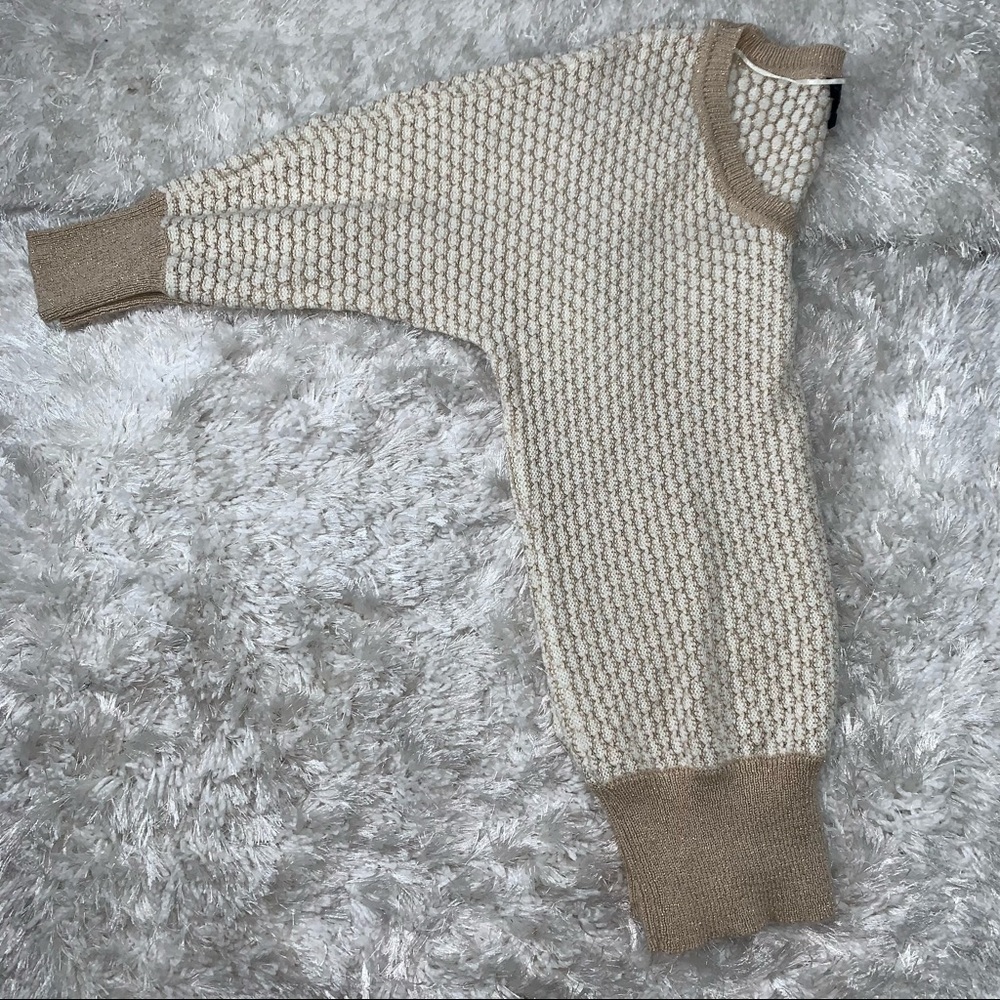 Women's Loose Short Sleeve Sweater T-Shirt - Picture 4 of 4